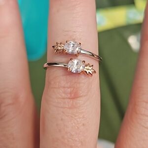 Elegant Gold and 925 Silver Pineapple Adjustable Ring